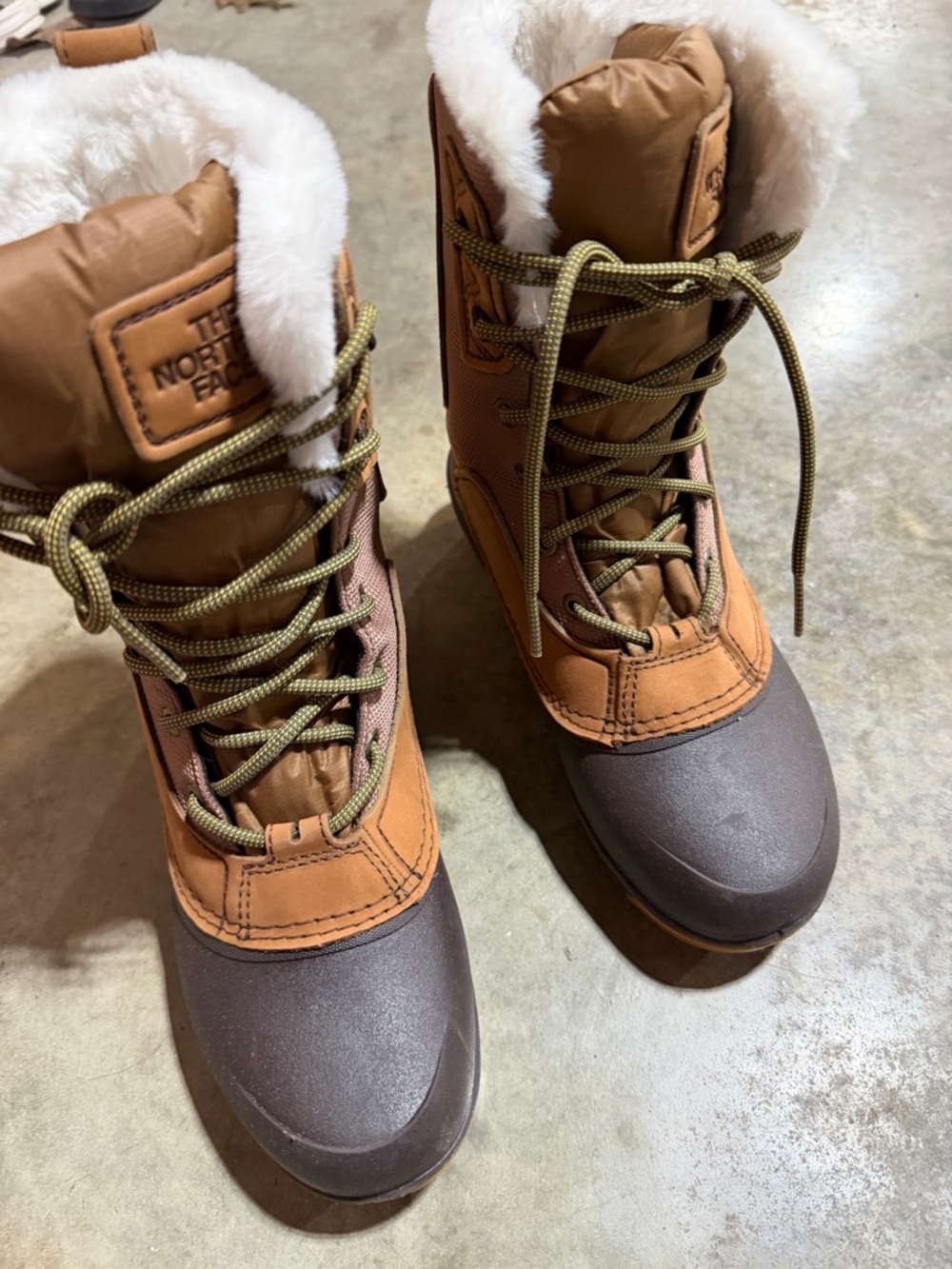 The North Face Women's Lace-Up Snow Boots